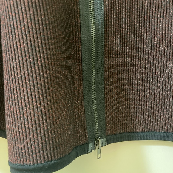 A.L.C. Zipper Front A-Line/Flare Skirt, Metallic Burgundy Thread with Black Trim - Picture 7 of 8